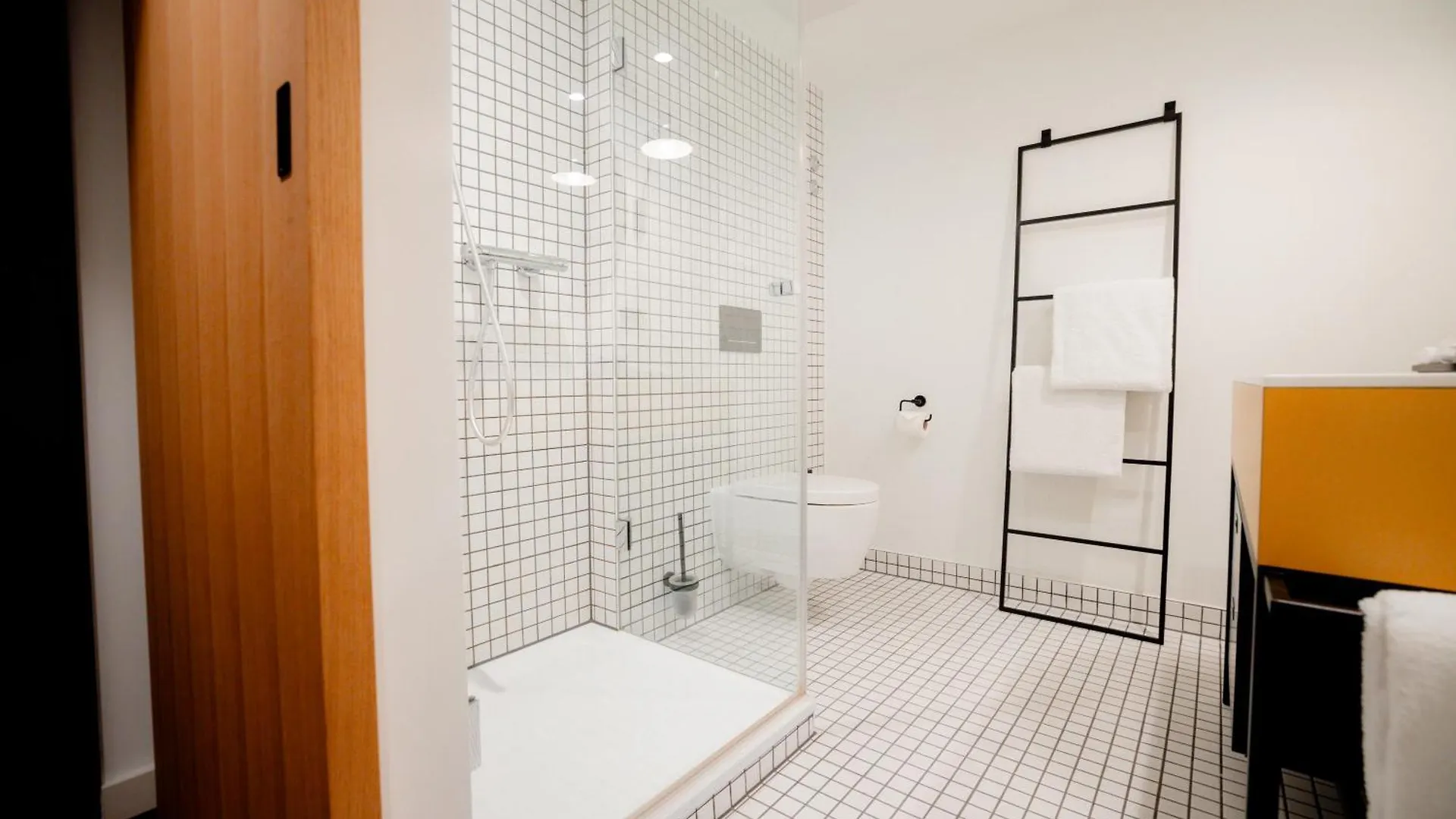 HOtello Schwabing München Hotel